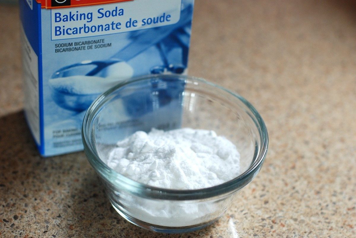 Baking Soda Before Vacuuming Carpet The Dangers HomeAddons