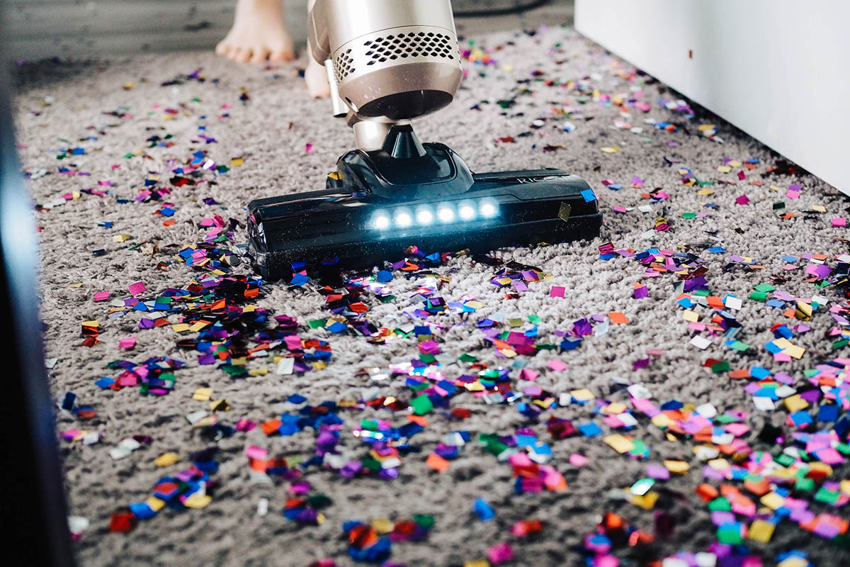 Baking Soda Before Vacuuming Carpet The Dangers HomeAddons